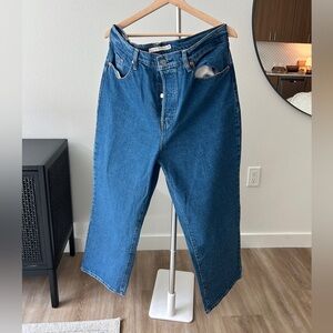 Levi’s Ribcage Straight Ankle Jeans